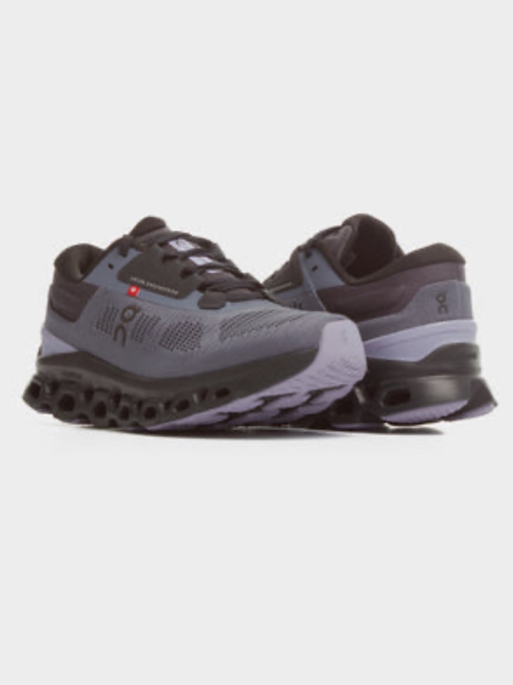 On Cloudstratus 3 running shoe in the Metal/Wisteria colorway 10.5 Women’s